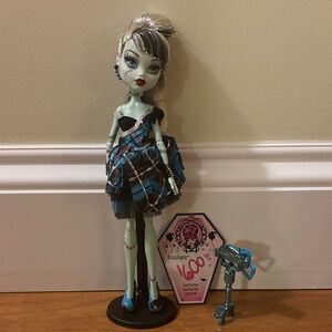 Monster High Sweet 1600 Frankie Stein